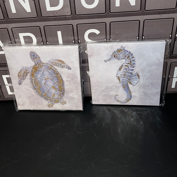 New Set Turtle & Seahorse Decorative Canvas Prints with Gold Foil 8IN x 8IN - Picture 1 of 13